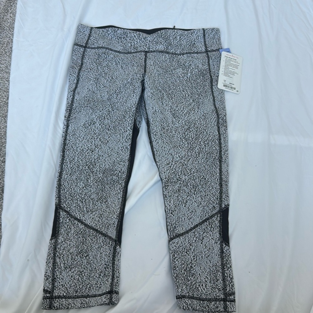 Brand new Lululemon leggings
